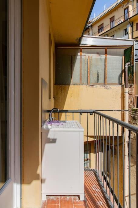 Modern Apartment Near Ponte Vecchio. フィレンツェ エクステリア 写真